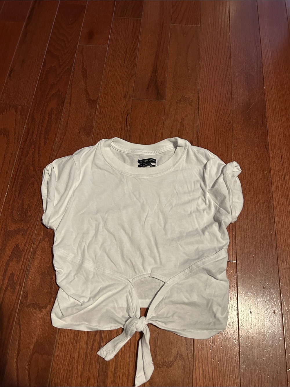 Urban Outfitters White cropped tie Tee